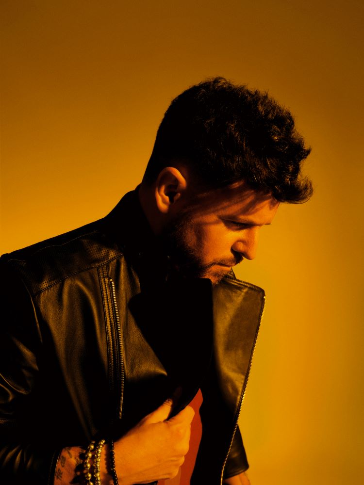El Cuatro de Pablo López. Fotos del Artista.